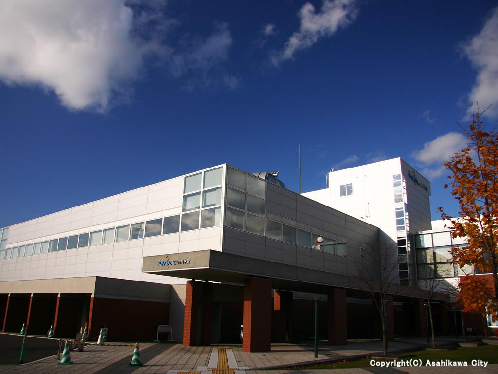 2026年10月1日から改定された旭川市の観光施設の入館料をまとめた9Cホテル旭川の告知画像